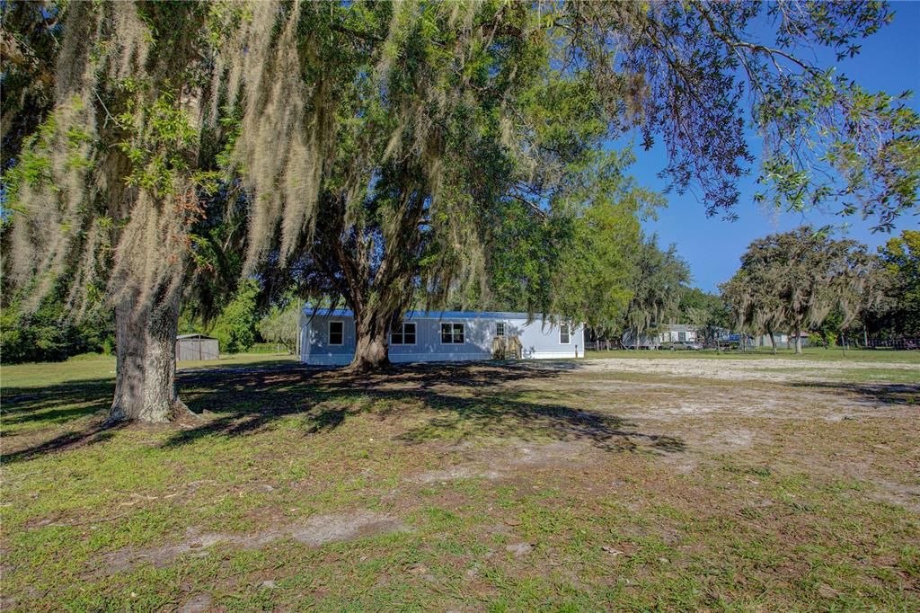 For Sale: $260,000 (4 beds, 2 baths, 1755 Square Feet)