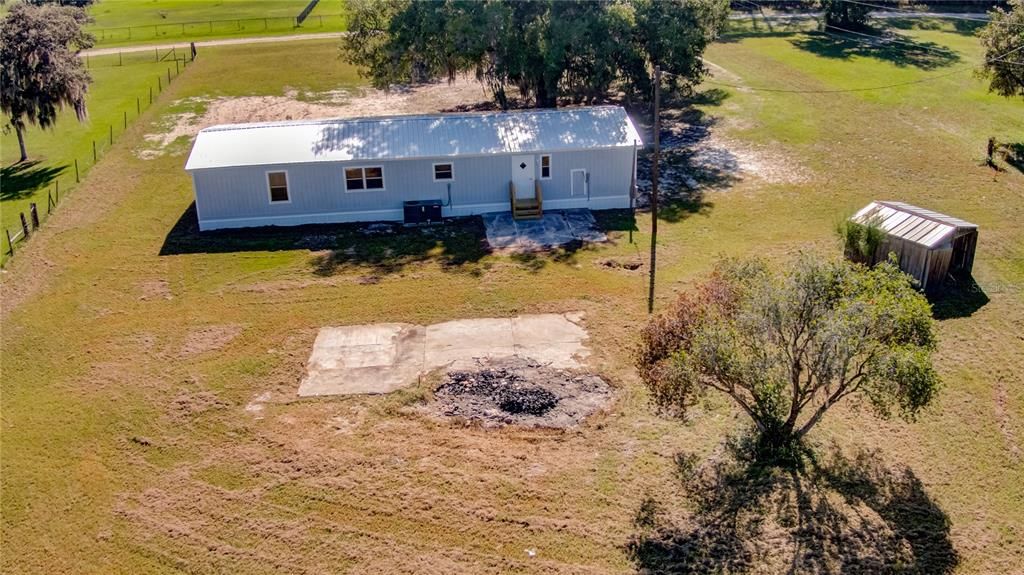 For Sale: $260,000 (4 beds, 2 baths, 1755 Square Feet)