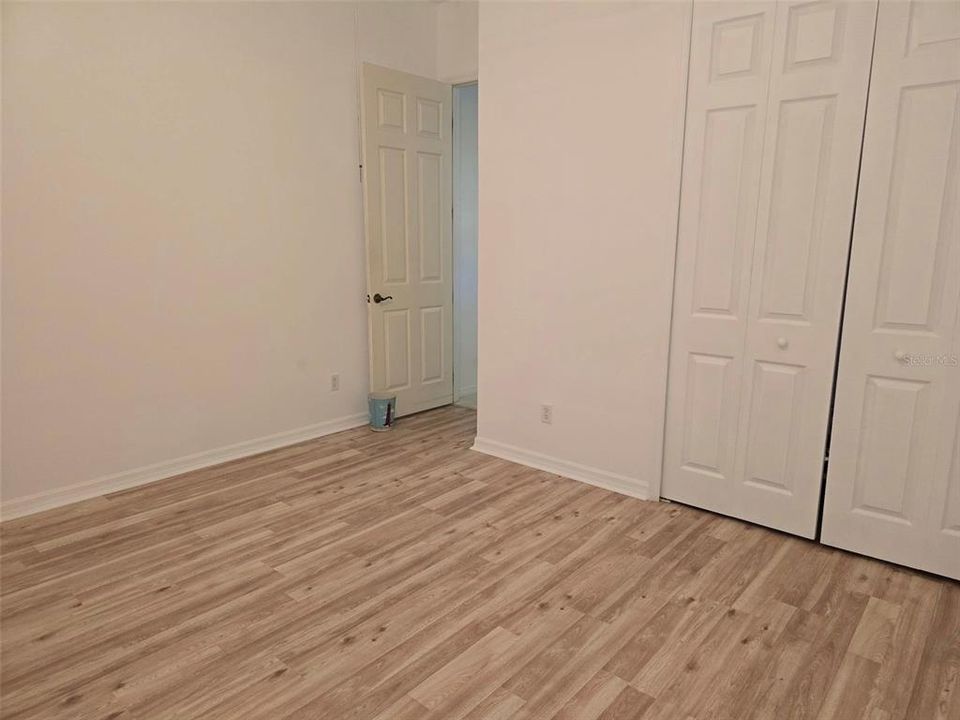 For Sale: $330,000 (3 beds, 2 baths, 1974 Square Feet)