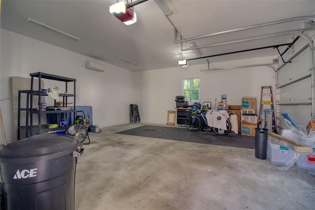 For Sale: $1,300,000 (3 beds, 2 baths, 1654 Square Feet)