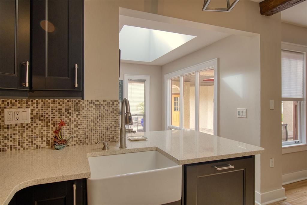 For Sale: $1,300,000 (3 beds, 2 baths, 1654 Square Feet)