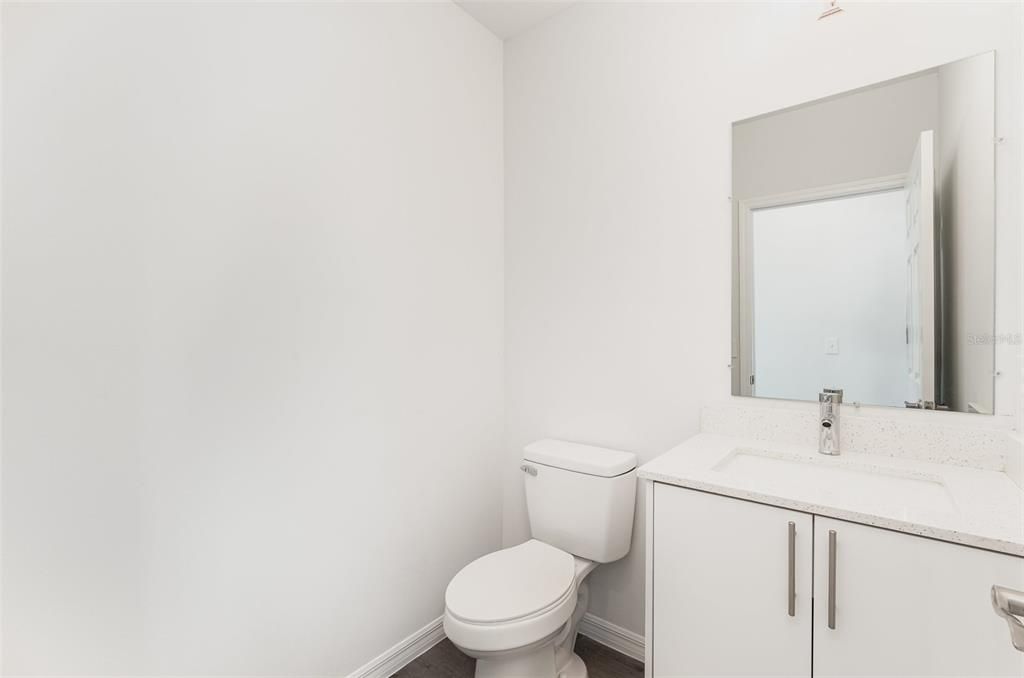 Active With Contract: $280,000 (3 beds, 2 baths, 1662 Square Feet)