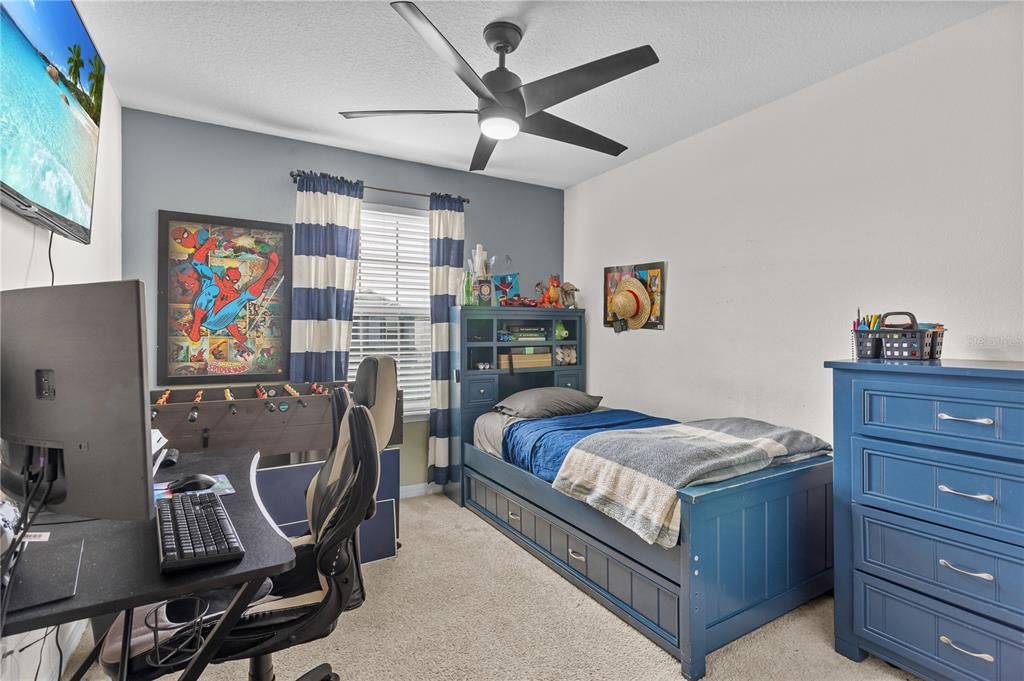 For Sale: $420,000 (4 beds, 2 baths, 1964 Square Feet)