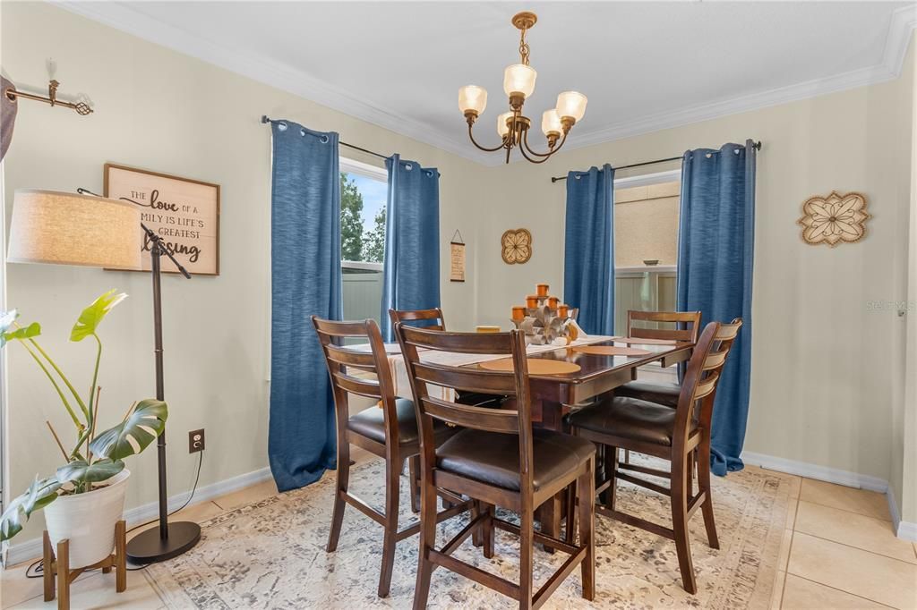 For Sale: $420,000 (4 beds, 2 baths, 1964 Square Feet)