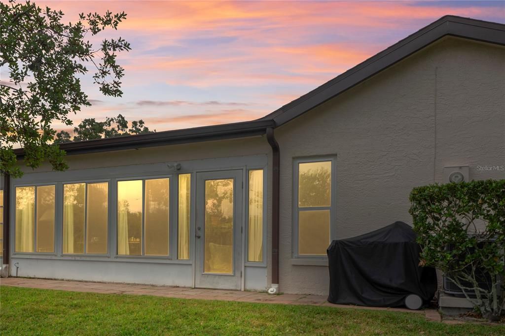 待售: $189,900 (2 贝兹, 2 浴室, 1499 平方英尺)