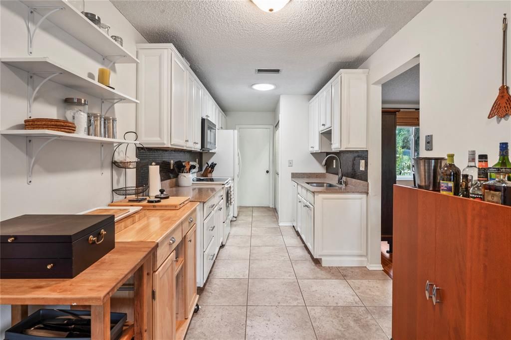 待售: $189,900 (2 贝兹, 2 浴室, 1499 平方英尺)