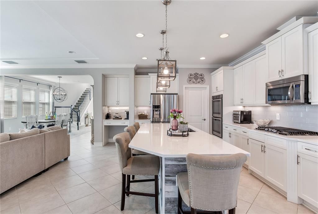 For Sale: $824,999 (4 beds, 3 baths, 3171 Square Feet)