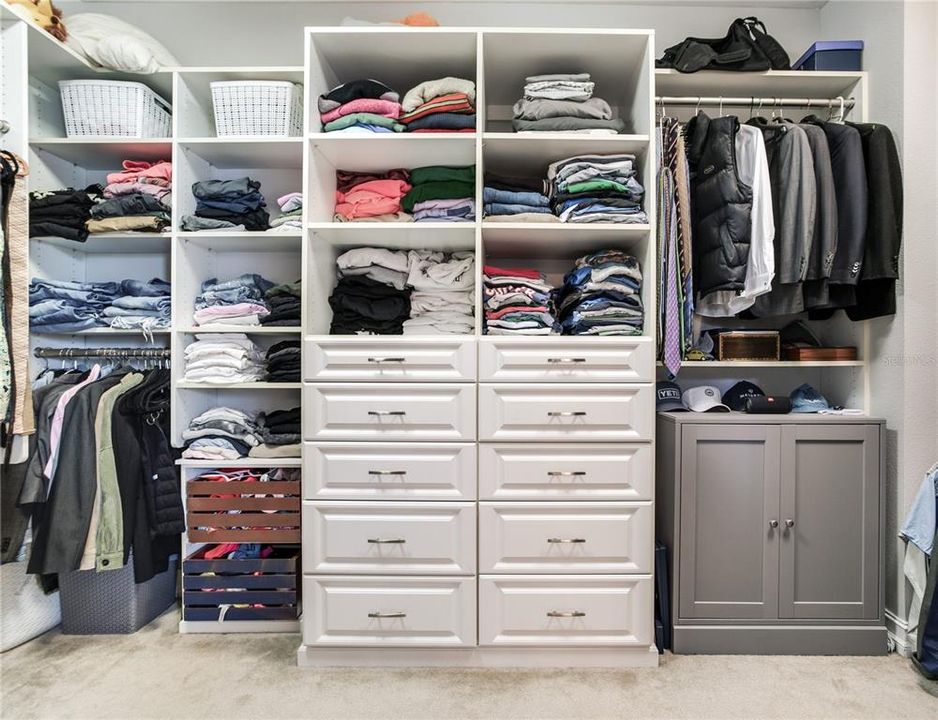 For Sale: $824,999 (4 beds, 3 baths, 3171 Square Feet)