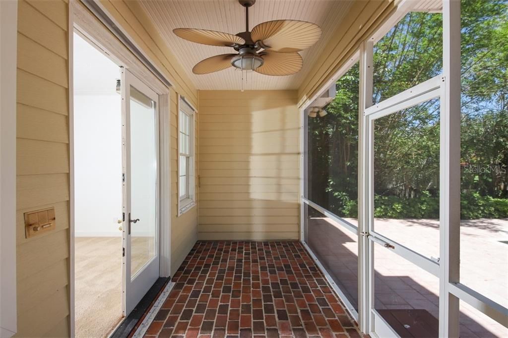 For Rent: $10,500 (5 beds, 3 baths, 4339 Square Feet)