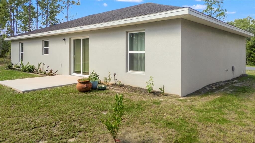 For Sale: $279,900 (3 beds, 2 baths, 1456 Square Feet)