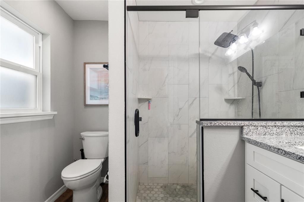 For Sale: $279,900 (3 beds, 2 baths, 1456 Square Feet)