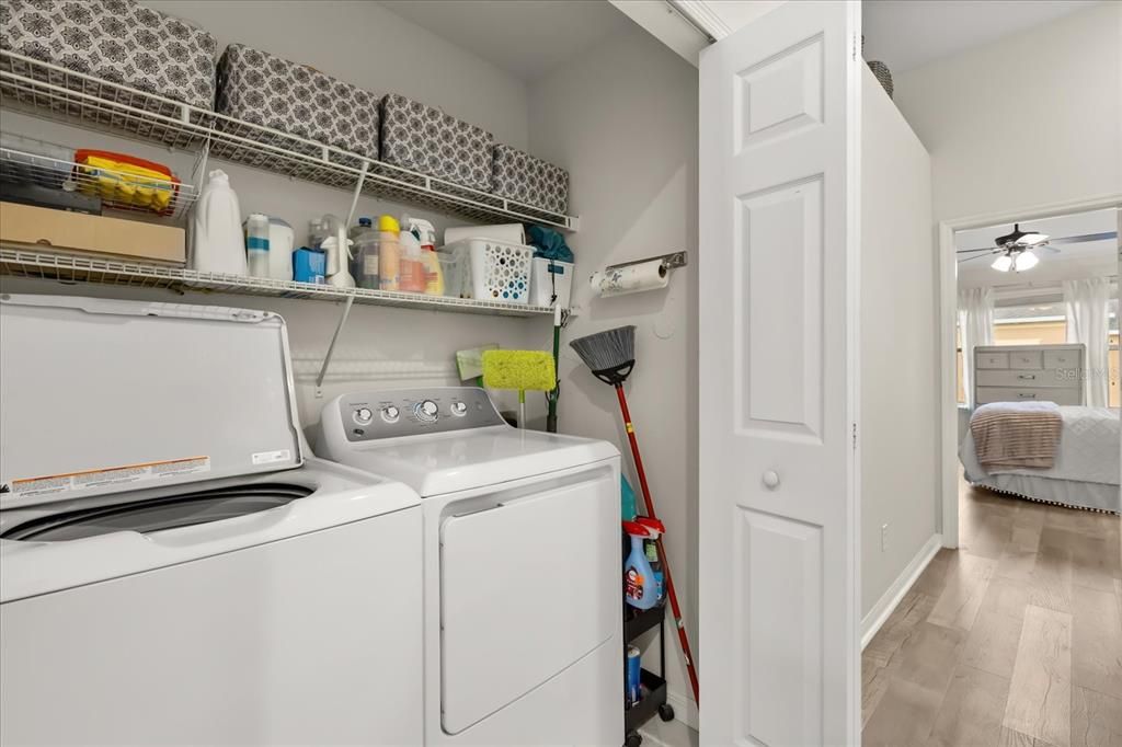 На продажу: $310,000 (3 спален, 2 ванн, 1548 Квадратных фут)