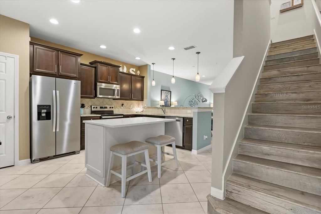 На продажу: $310,000 (3 спален, 2 ванн, 1548 Квадратных фут)