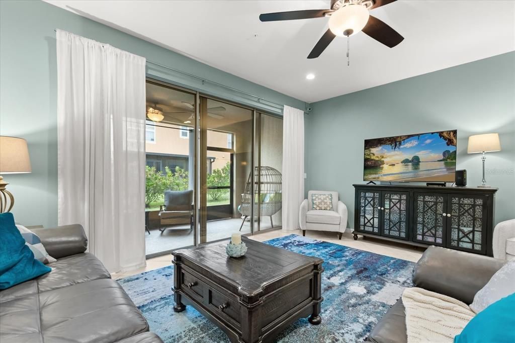 На продажу: $310,000 (3 спален, 2 ванн, 1548 Квадратных фут)