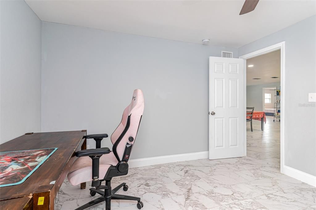 For Sale: $299,500 (3 beds, 2 baths, 1503 Square Feet)