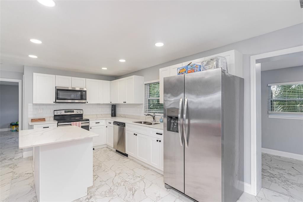 For Sale: $299,500 (3 beds, 2 baths, 1503 Square Feet)