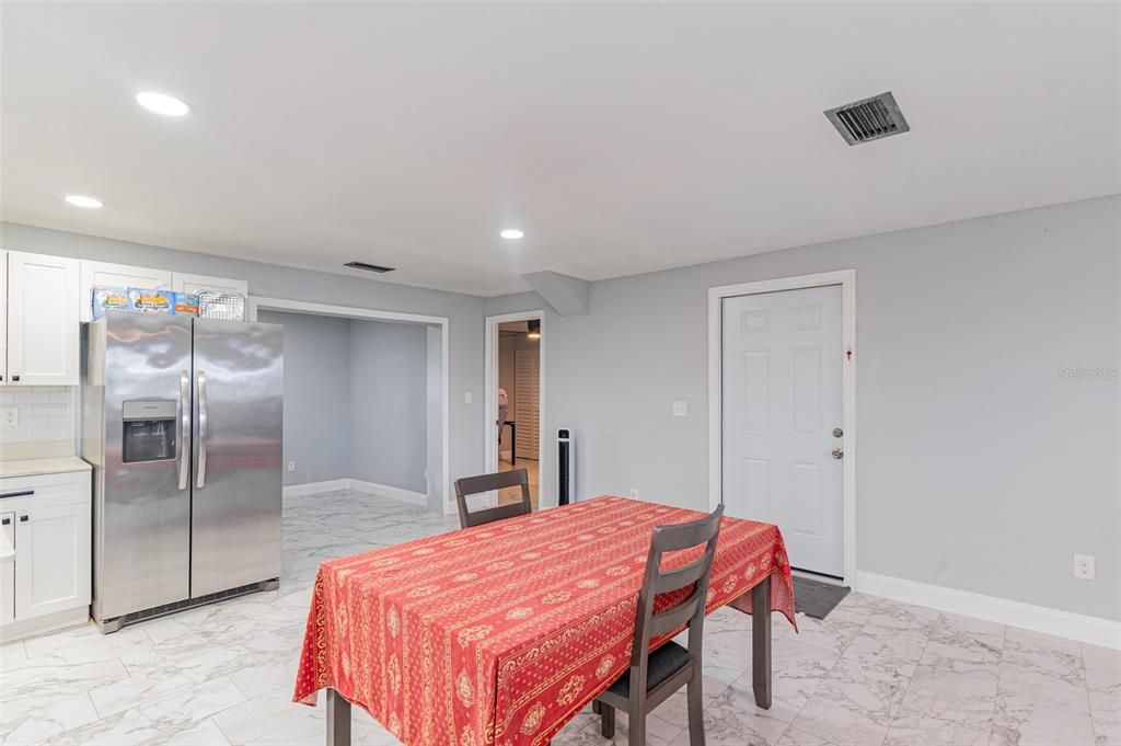 For Sale: $299,500 (3 beds, 2 baths, 1503 Square Feet)