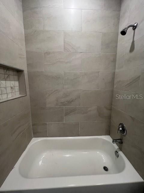 出租: $2,000 (4 贝兹, 3 浴室, 1810 平方英尺)