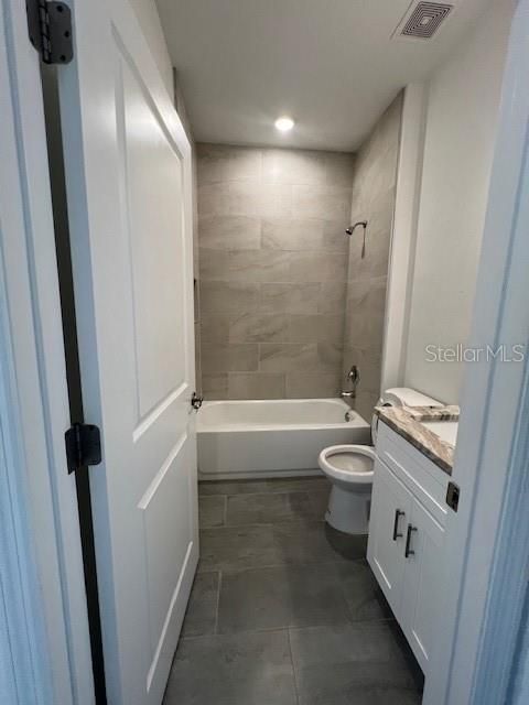 出租: $2,000 (4 贝兹, 3 浴室, 1810 平方英尺)