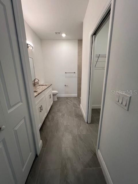 出租: $2,000 (4 贝兹, 3 浴室, 1810 平方英尺)