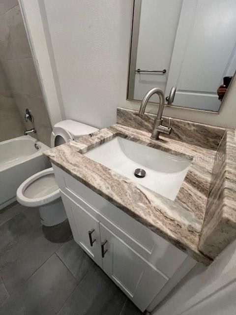 出租: $2,000 (4 贝兹, 3 浴室, 1810 平方英尺)