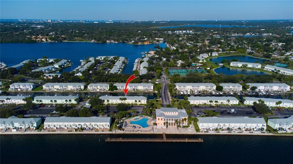 待售: $255,000 (1 贝兹, 2 浴室, 823 平方英尺)