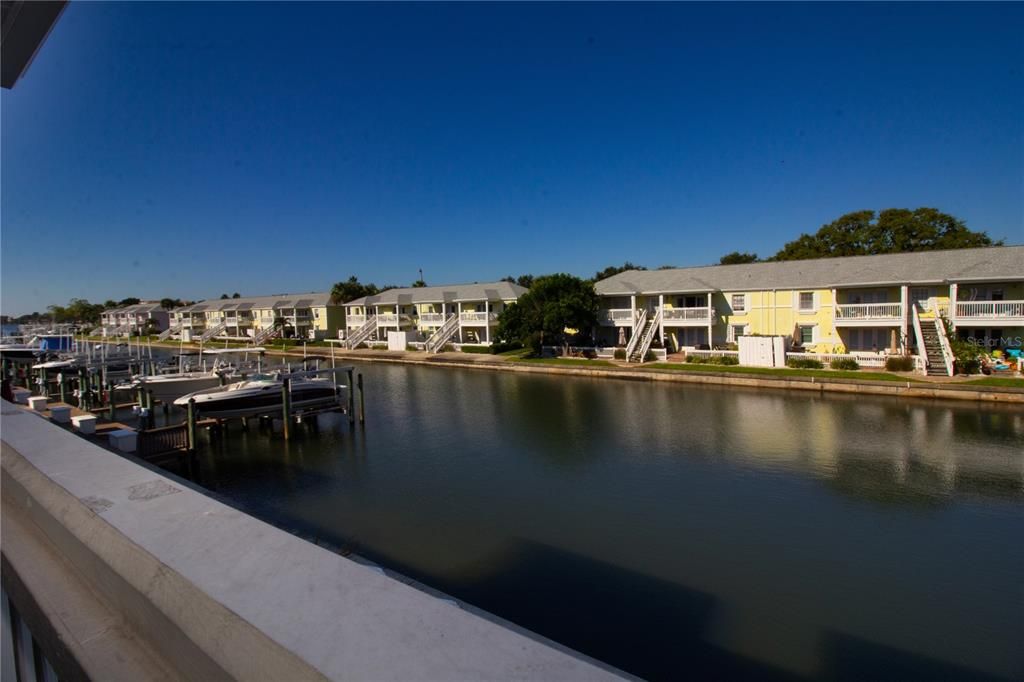 待售: $255,000 (1 贝兹, 2 浴室, 823 平方英尺)