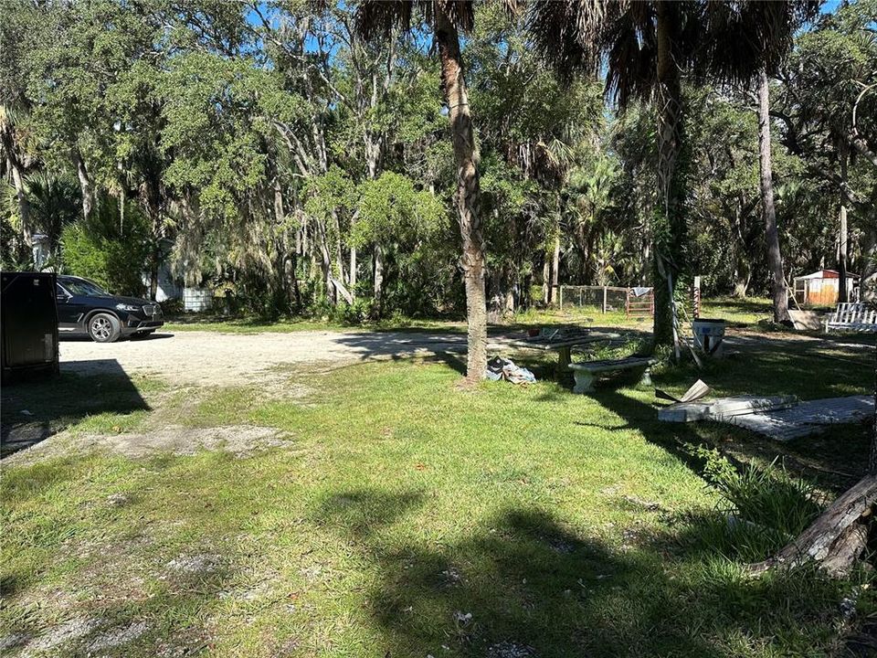 For Sale: $159,000 (2 beds, 2 baths, 924 Square Feet)