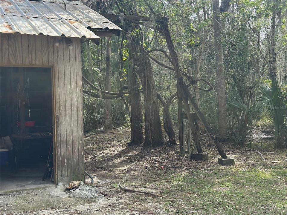 For Sale: $159,000 (2 beds, 2 baths, 924 Square Feet)