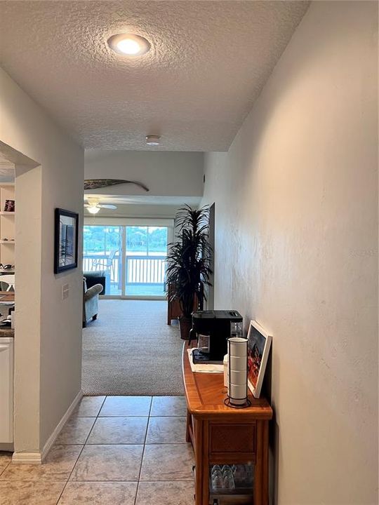 出租: $2,000 (2 贝兹, 2 浴室, 1140 平方英尺)