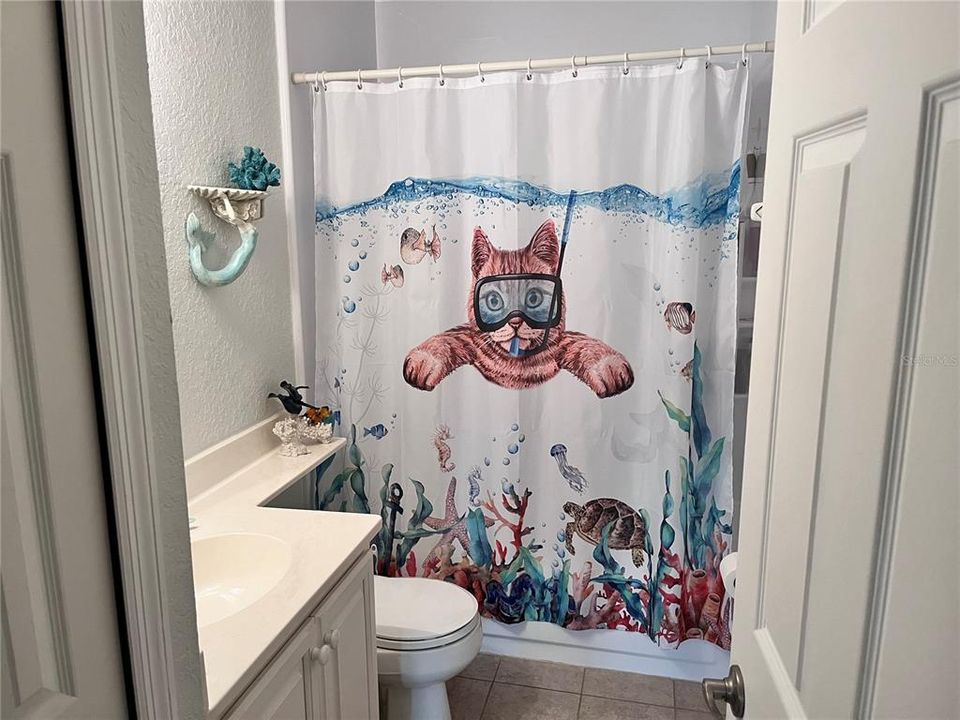 出租: $2,000 (2 贝兹, 2 浴室, 1140 平方英尺)