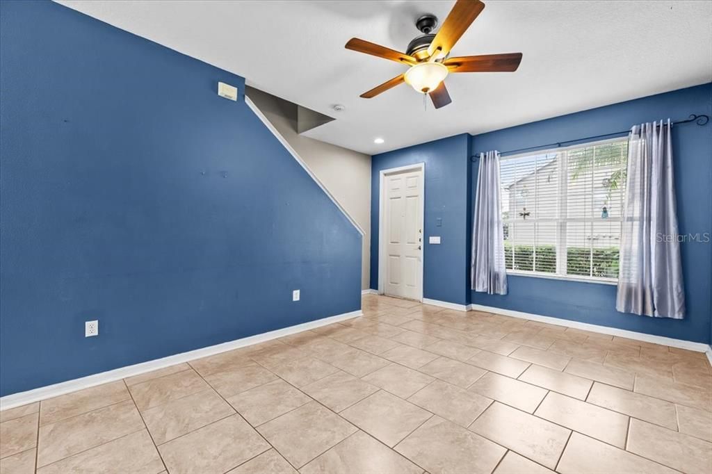 待售: $222,000 (2 贝兹, 2 浴室, 1205 平方英尺)