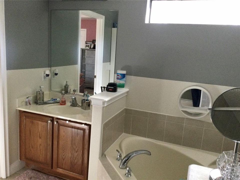 For Sale: $357,000 (3 beds, 2 baths, 2059 Square Feet)