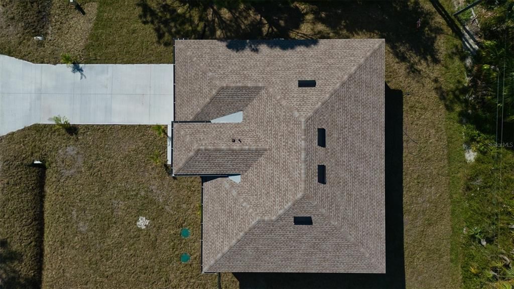 For Sale: $350,000 (3 beds, 2 baths, 1657 Square Feet)