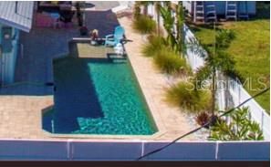 For Sale: $370,000 (2 beds, 2 baths, 1209 Square Feet)