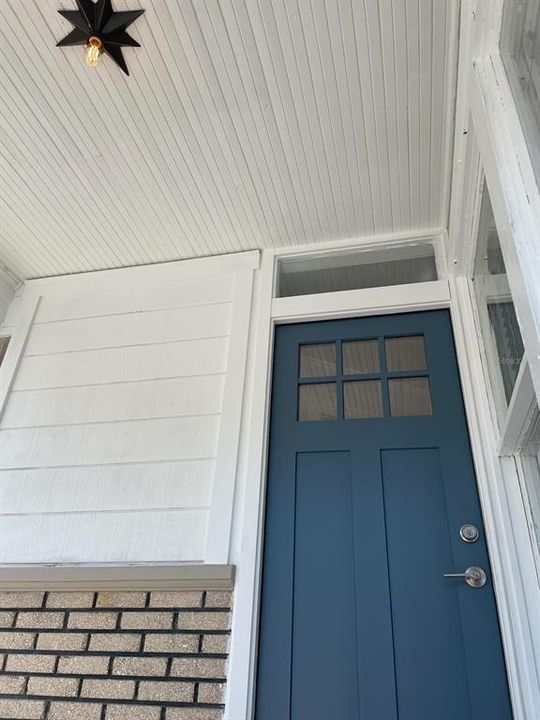 Active With Contract: $2,240 (2 beds, 1 baths, 580 Square Feet)