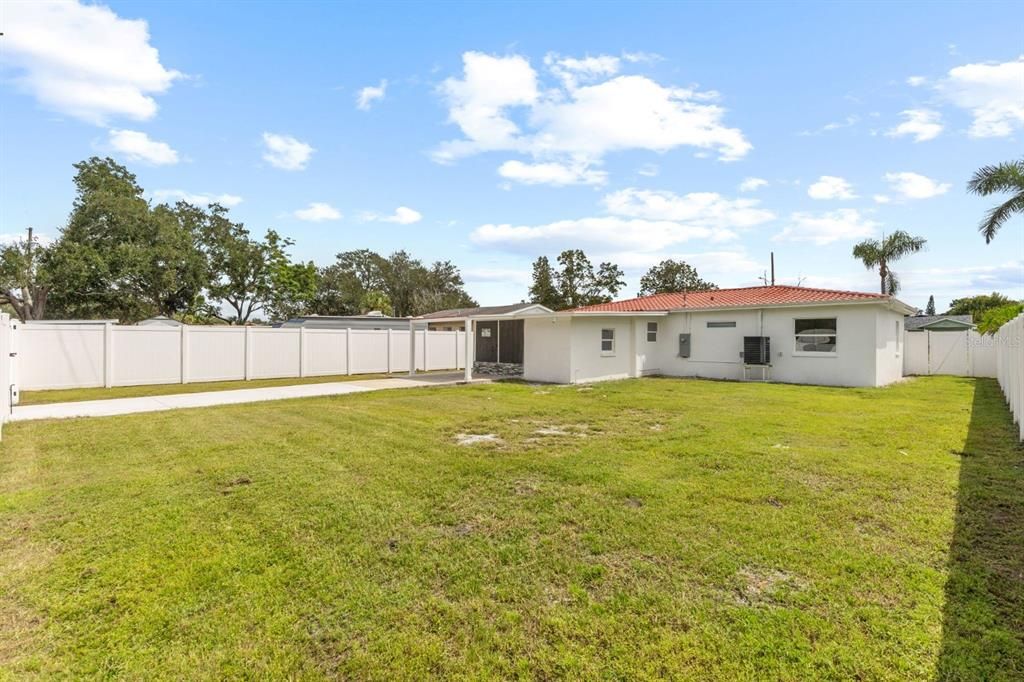 For Rent: $2,750 (3 beds, 2 baths, 1269 Square Feet)