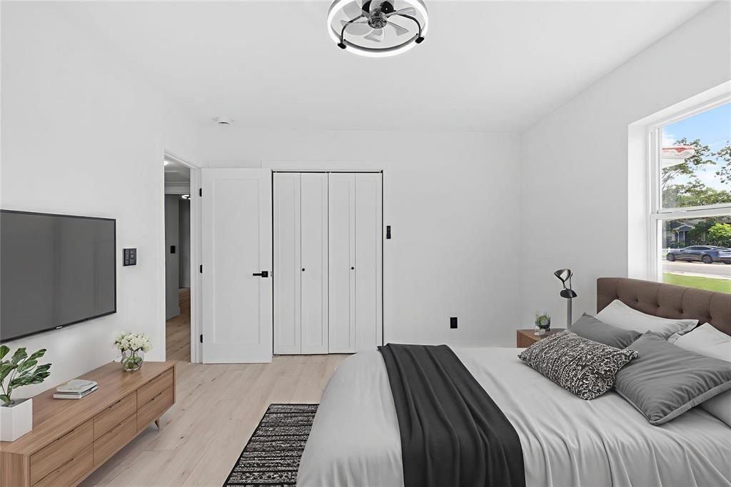 For Rent: $2,750 (3 beds, 2 baths, 1269 Square Feet)