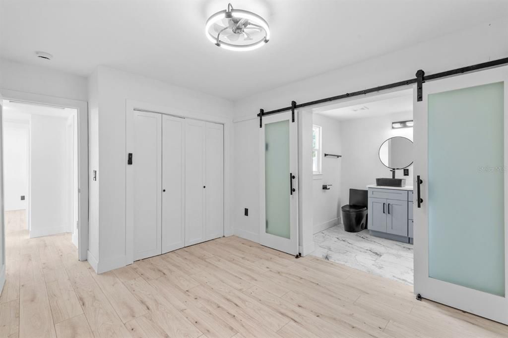 For Rent: $2,750 (3 beds, 2 baths, 1269 Square Feet)