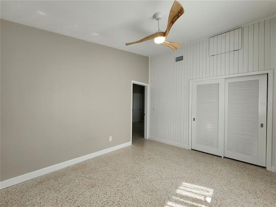 合同活跃: $749,000 (3 贝兹, 2 浴室, 1826 平方英尺)