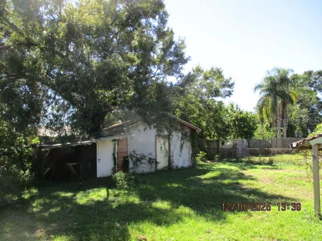 Под контрактом: $79,900 (2 спален, 1 ванн, 1184 Квадратных фут)