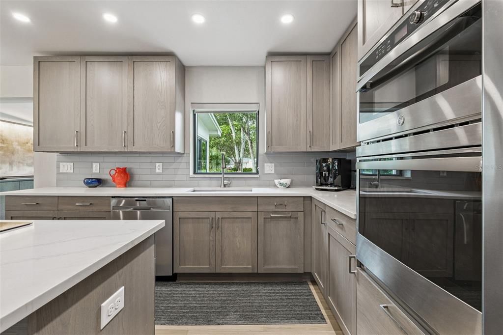 Active With Contract: $525,000 (3 beds, 1 baths, 1700 Square Feet)