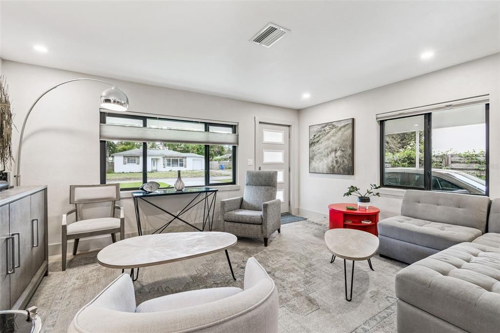 Active With Contract: $525,000 (3 beds, 1 baths, 1700 Square Feet)