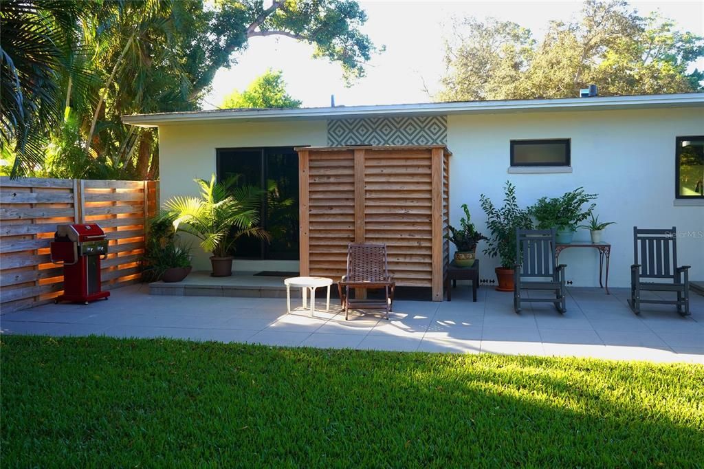 Active With Contract: $525,000 (3 beds, 1 baths, 1700 Square Feet)