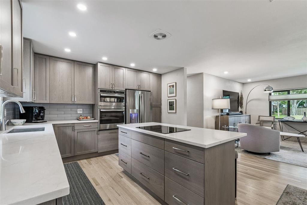 Active With Contract: $525,000 (3 beds, 1 baths, 1700 Square Feet)