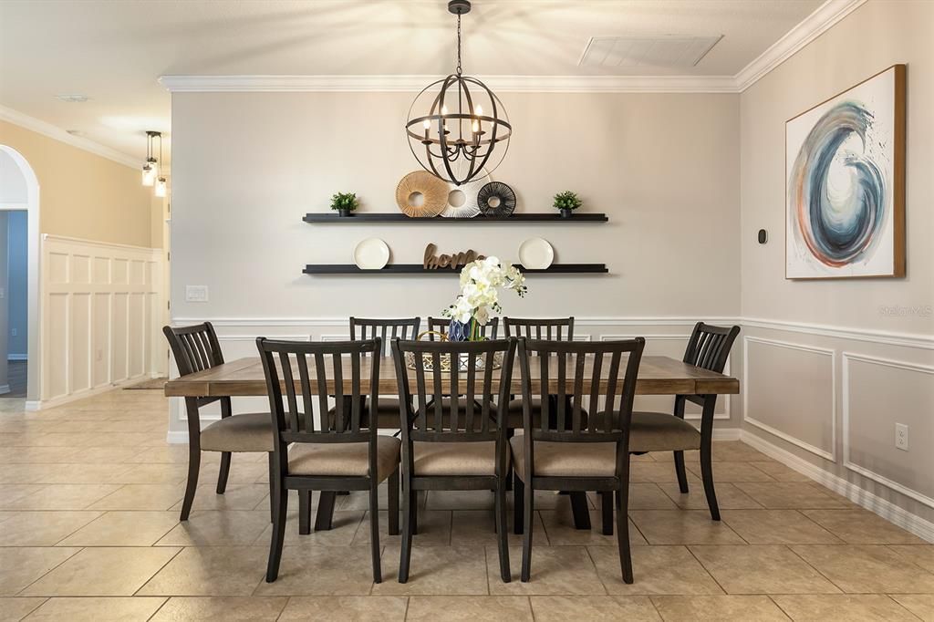 На продажу: $470,000 (4 спален, 3 ванн, 2345 Квадратных фут)