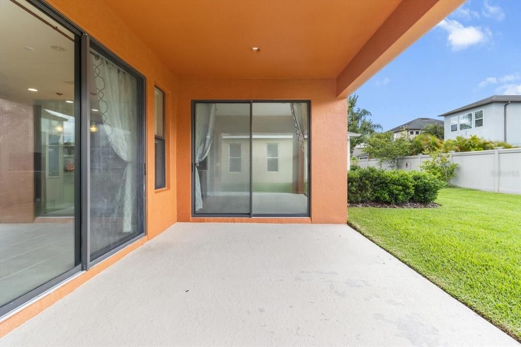 For Rent: $3,200 (4 beds, 2 baths, 2753 Square Feet)