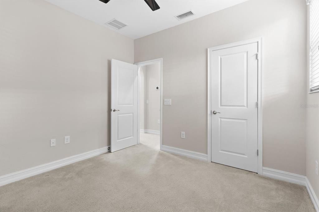 For Rent: $3,200 (4 beds, 2 baths, 2753 Square Feet)