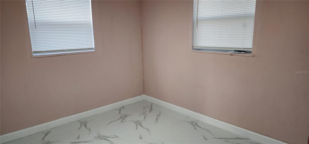 For Sale: $210,000 (3 beds, 2 baths, 1179 Square Feet)