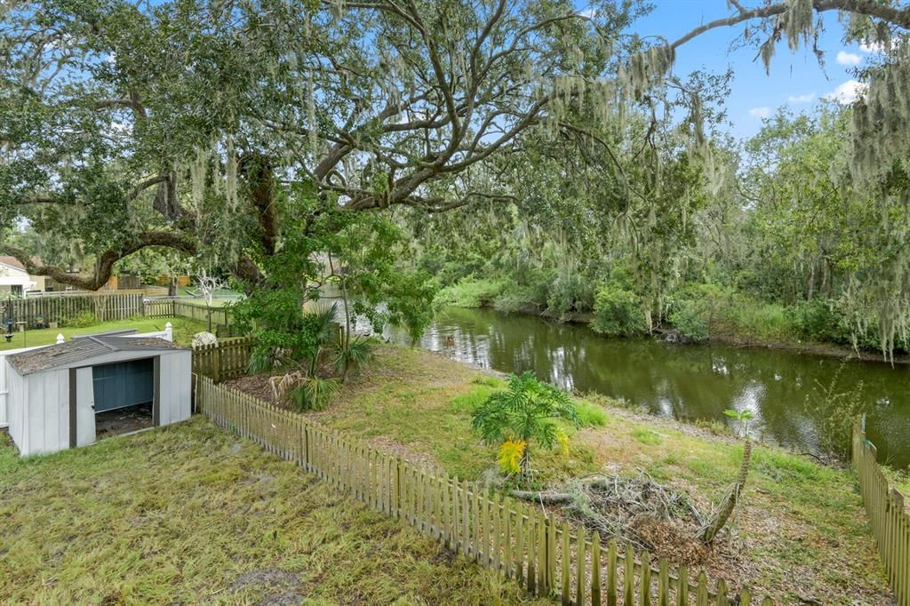 Active With Contract: $310,000 (3 beds, 2 baths, 1488 Square Feet)